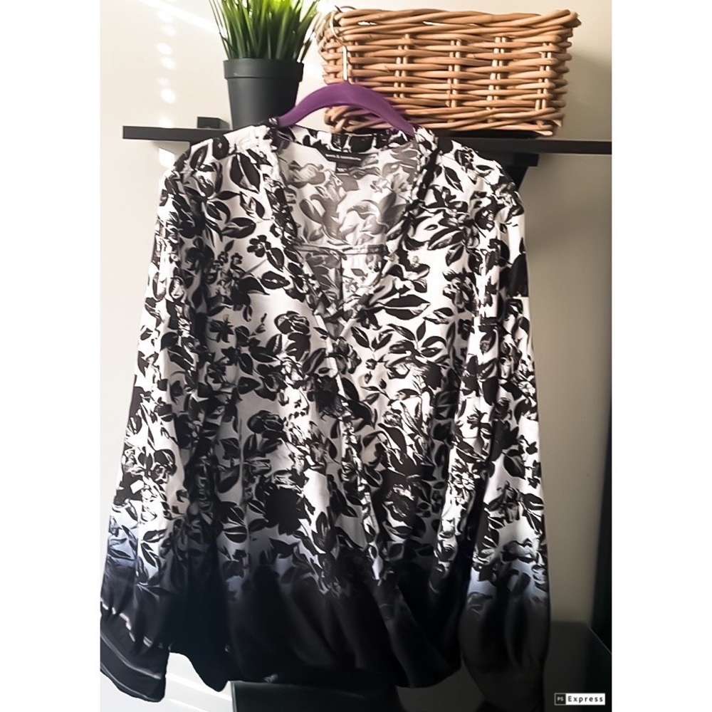 Rock & Republic Long Sleeve Drop Shoulder Overlap Top
